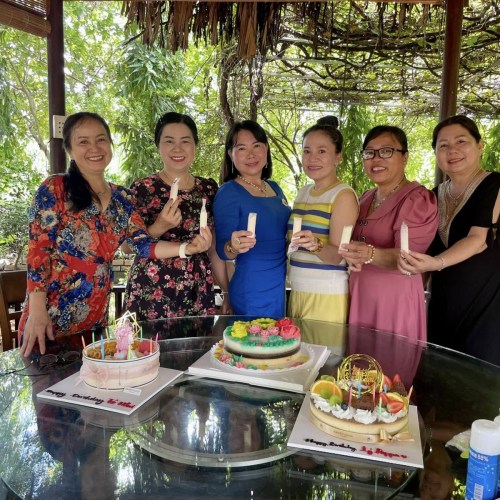 TRẢI NGHIỆM DÂU TẦM 